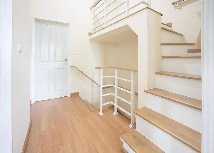 Garden House For 10 Guests Near Safari World With Pool Access Bangkok