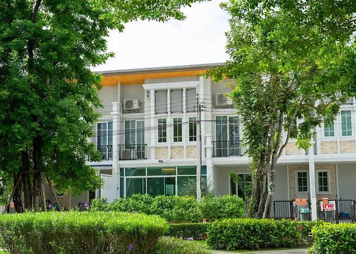 Garden House For 10 Guests Near Safari World With Pool Access * Bangkok